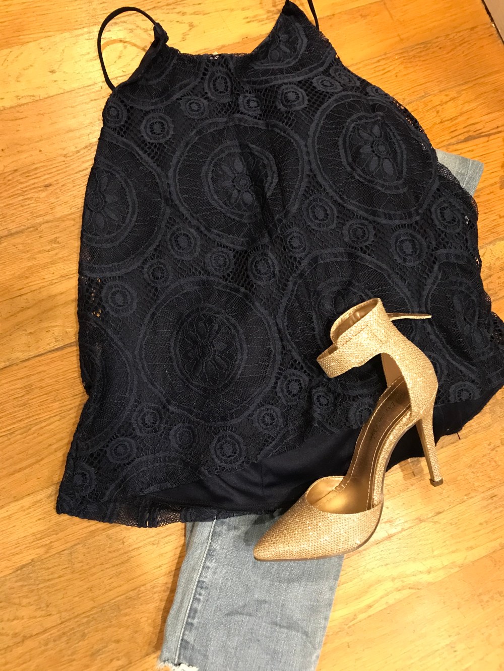 9F5FC035-8BE9-4468-89A0-1BDB4C0A4A5C