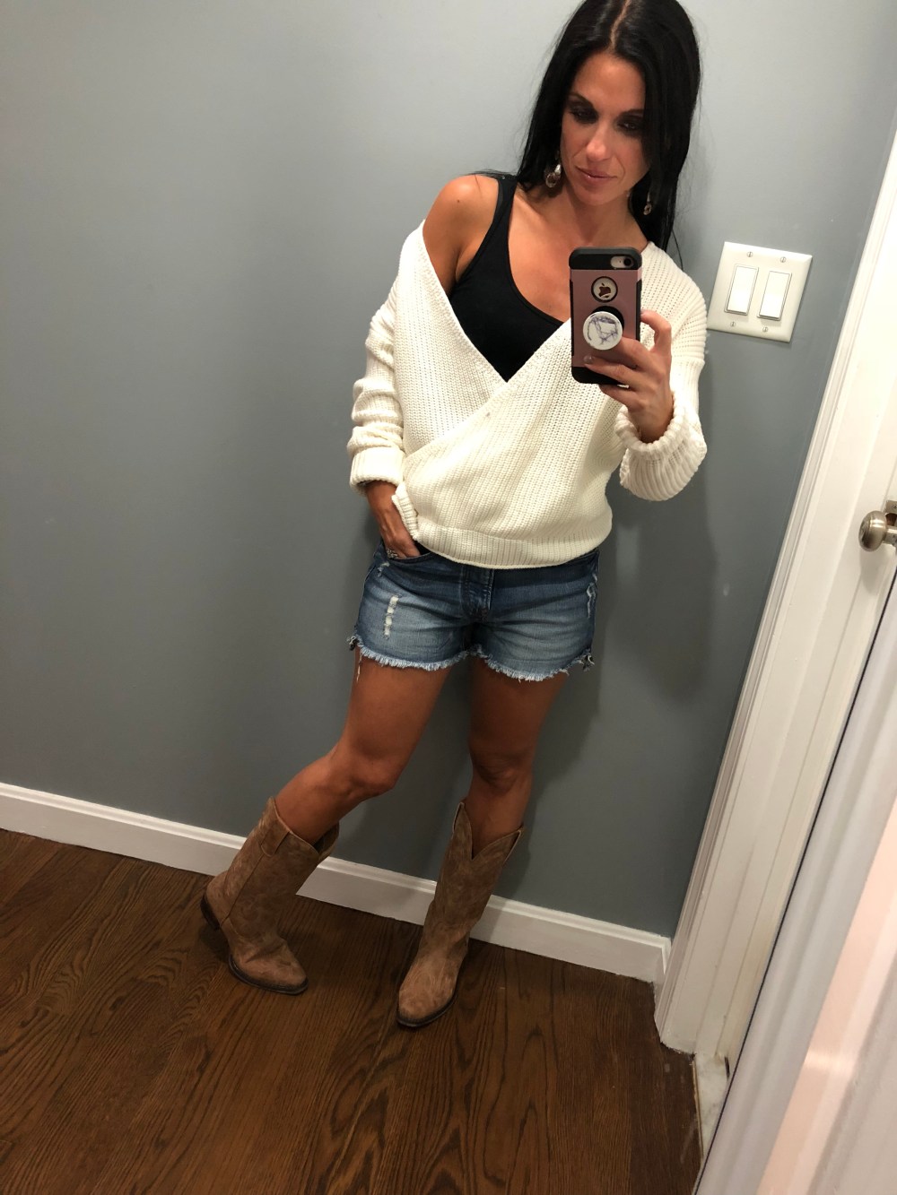 D6963032-DF5E-4E4F-A459-297E13F60DAB