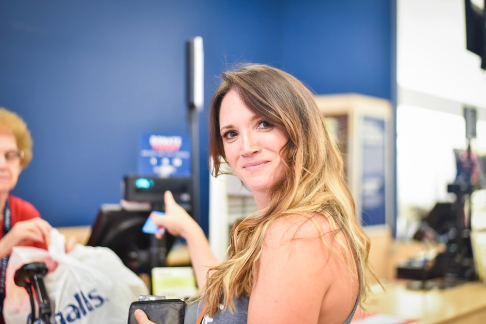 FCF2D5A8-6449-4664-B3F1-9BFD4B421408