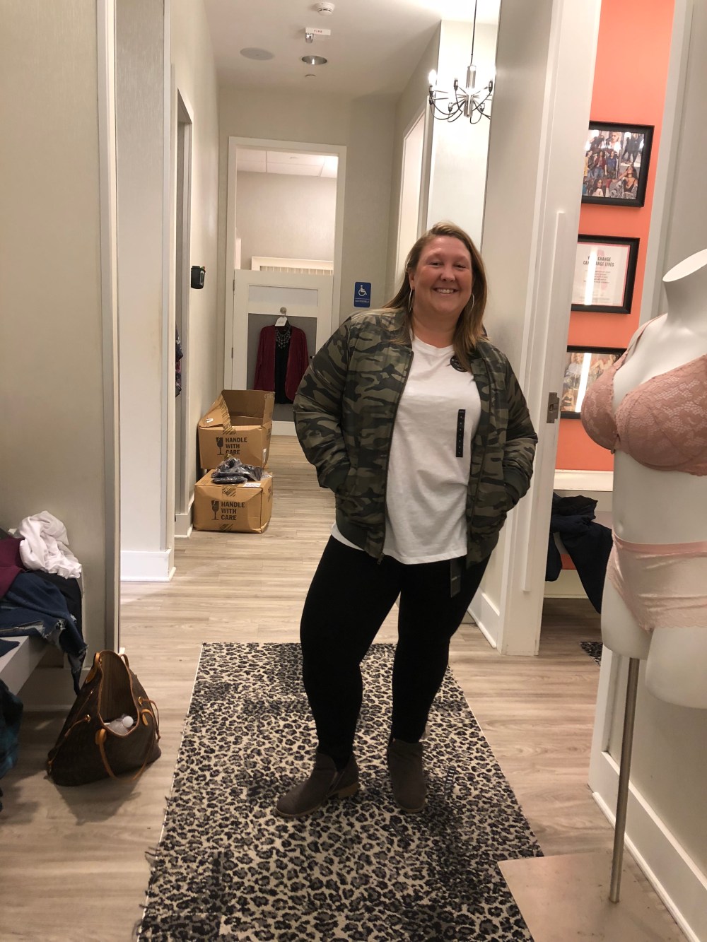 850B59C8-A44E-4CE3-826F-BEF6B78EE974