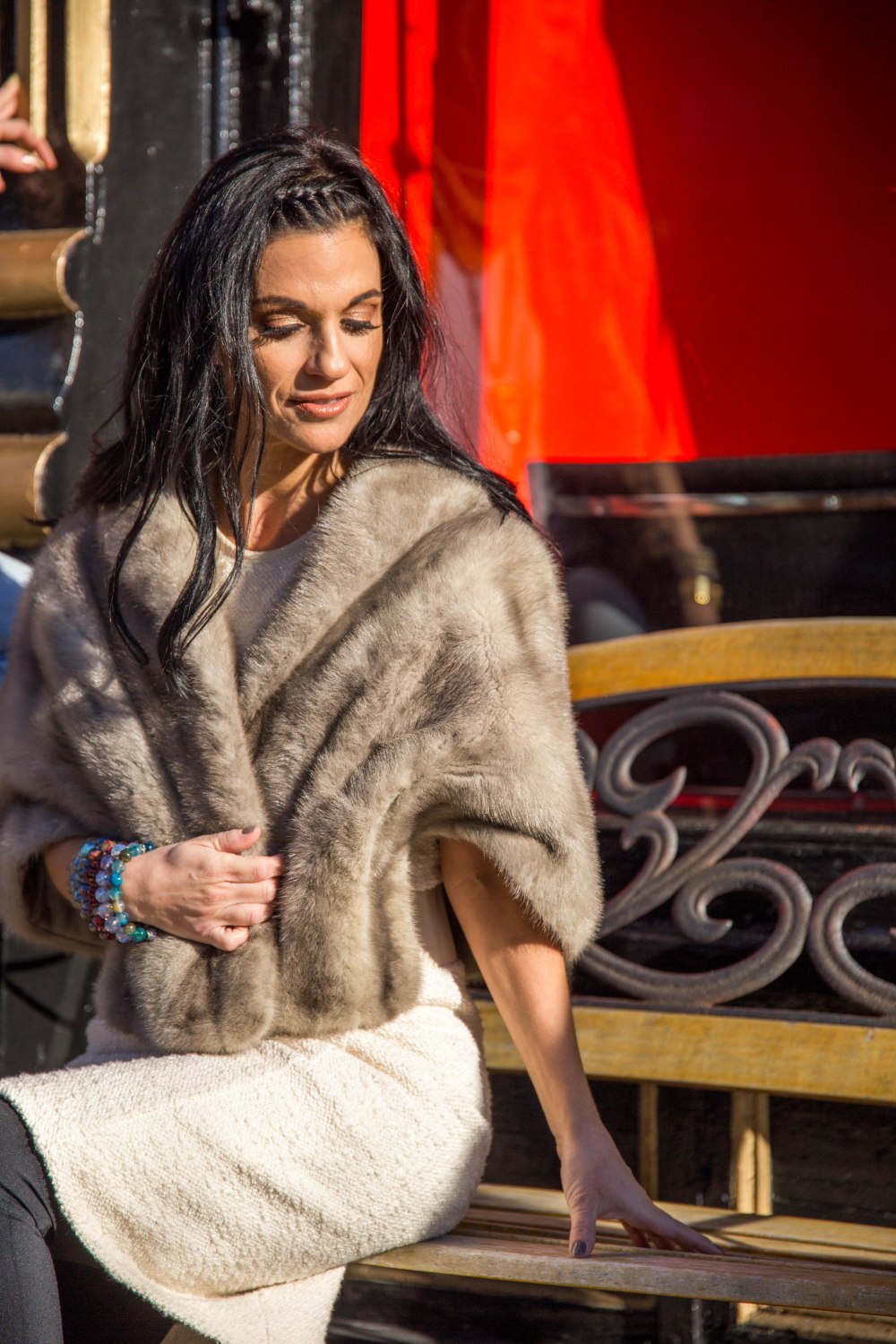 D2F72870-6E7A-400B-BAE7-8CFA6581D2DB