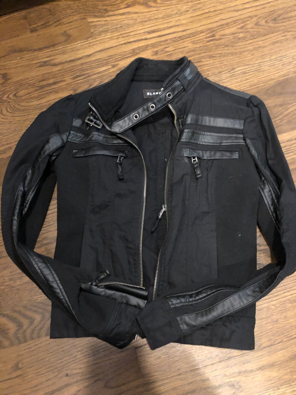 AAC45905-FA87-4BE8-8DD3-108DD0B64DE9