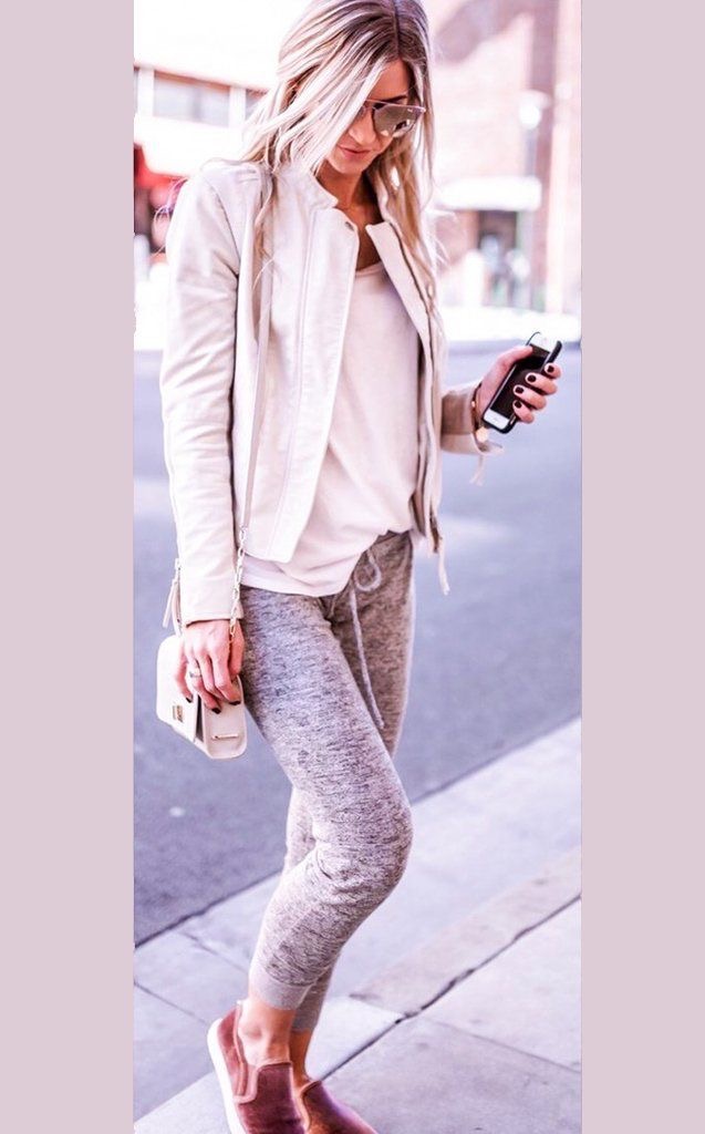 AE6FD531-2A04-40DC-B50A-5810F9E53D68