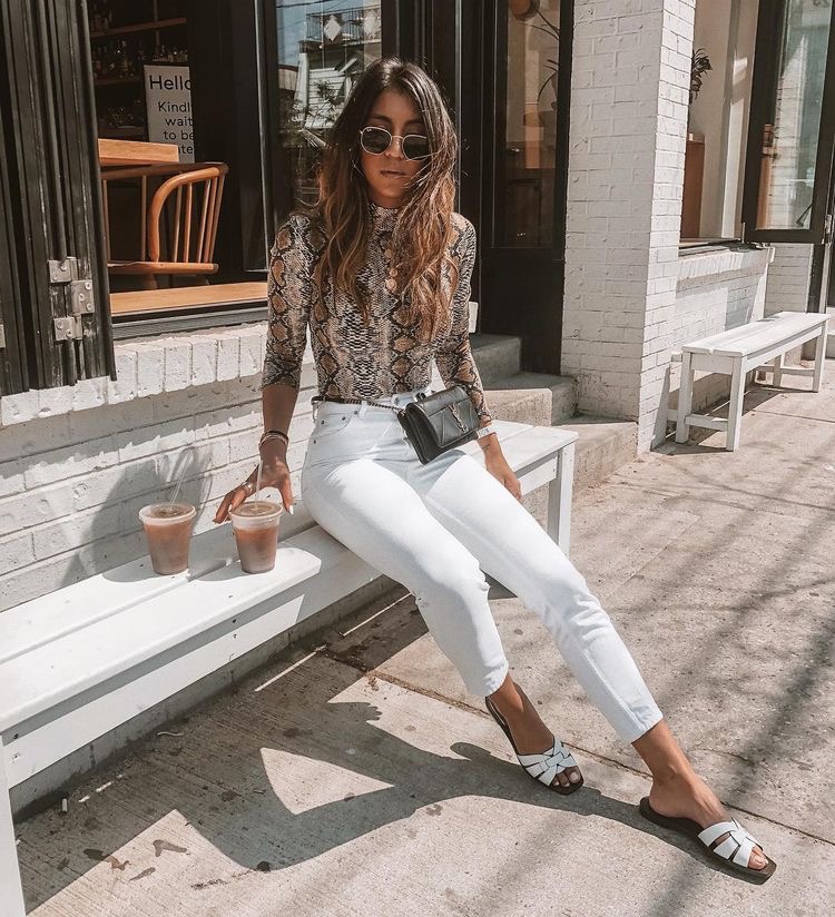 6F384CFC-AC52-4D3D-976F-514D717971E6