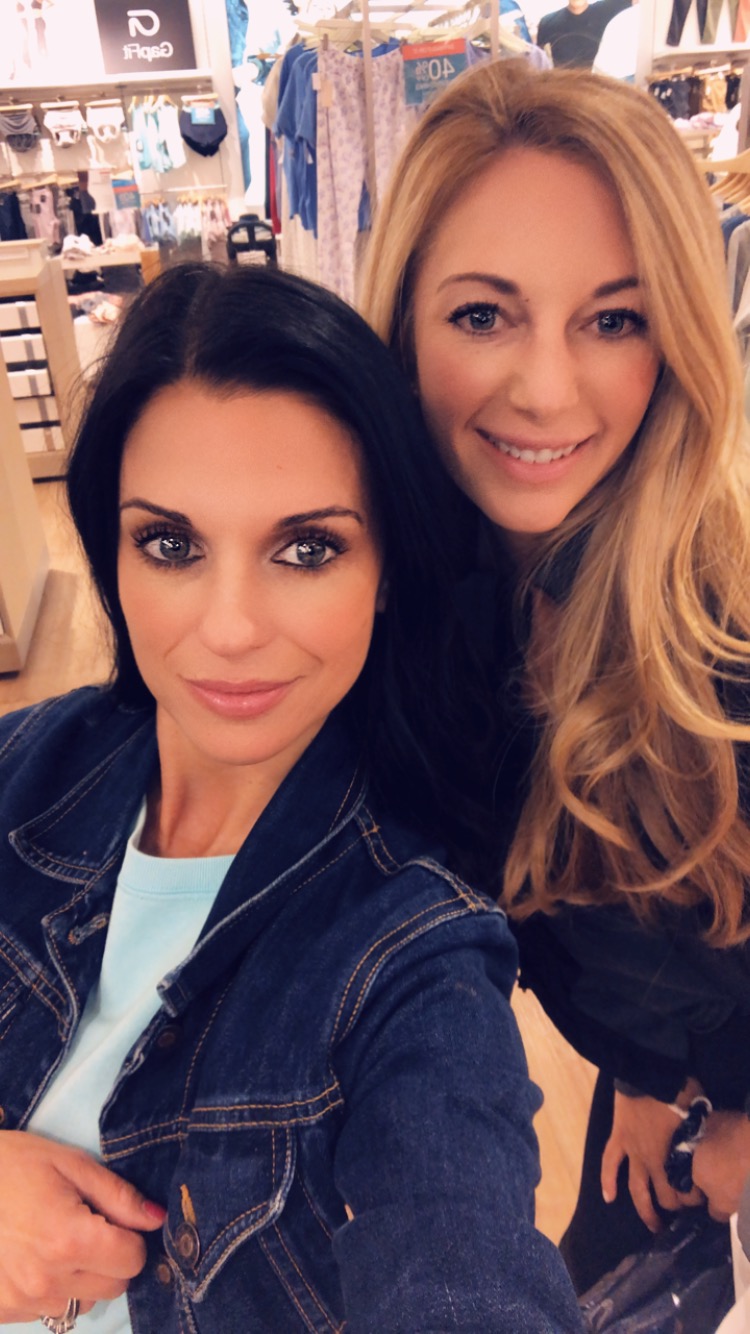 8BC21460-AF2A-4B7B-A90D-4D41963D5C82