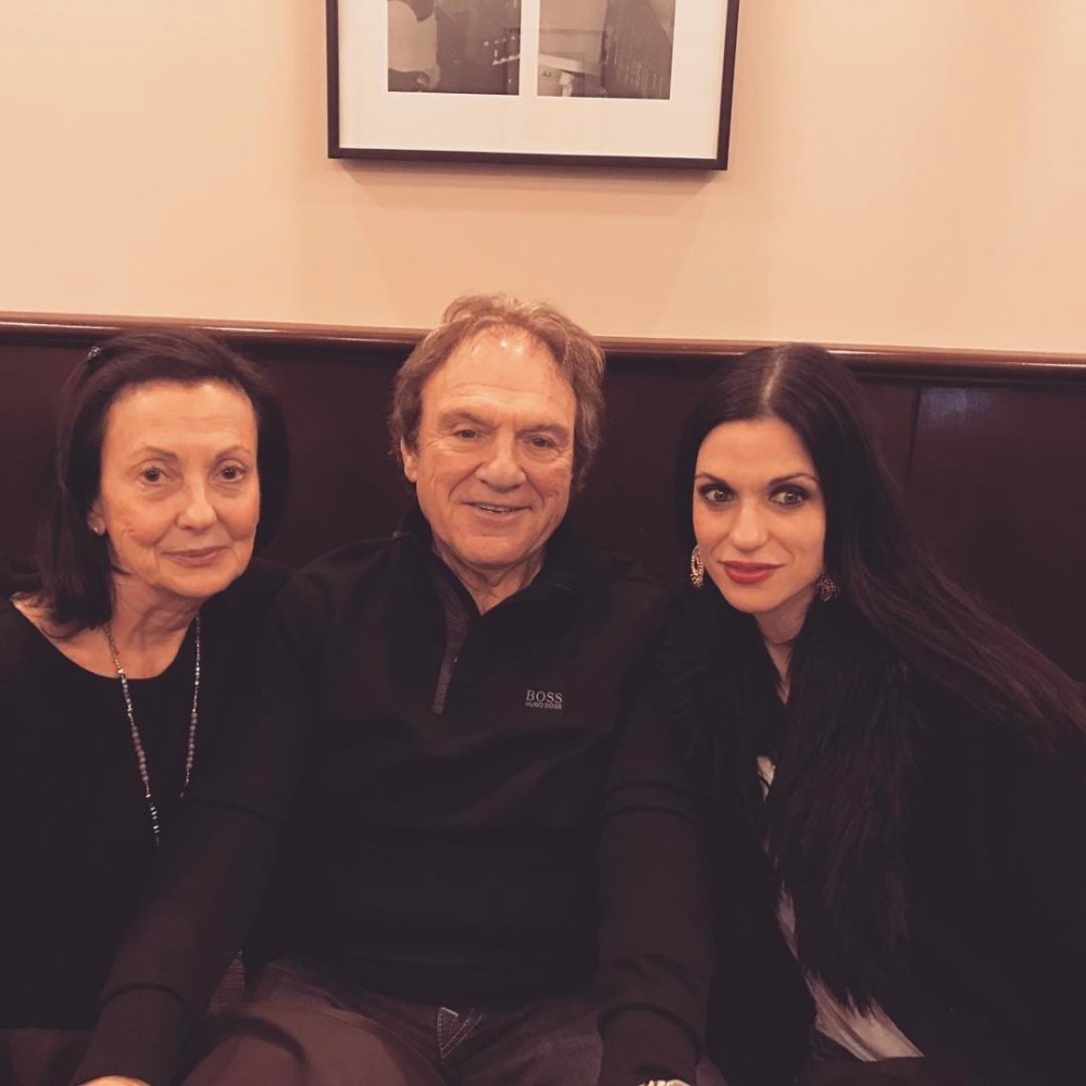 4CB6B4ED-73A0-43DB-A207-B3681B73ABCE