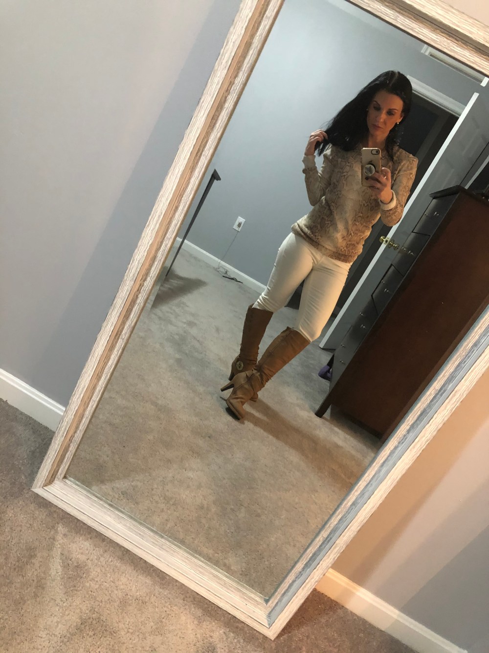 982661A0-2105-4747-A232-9ED7F045F2A5