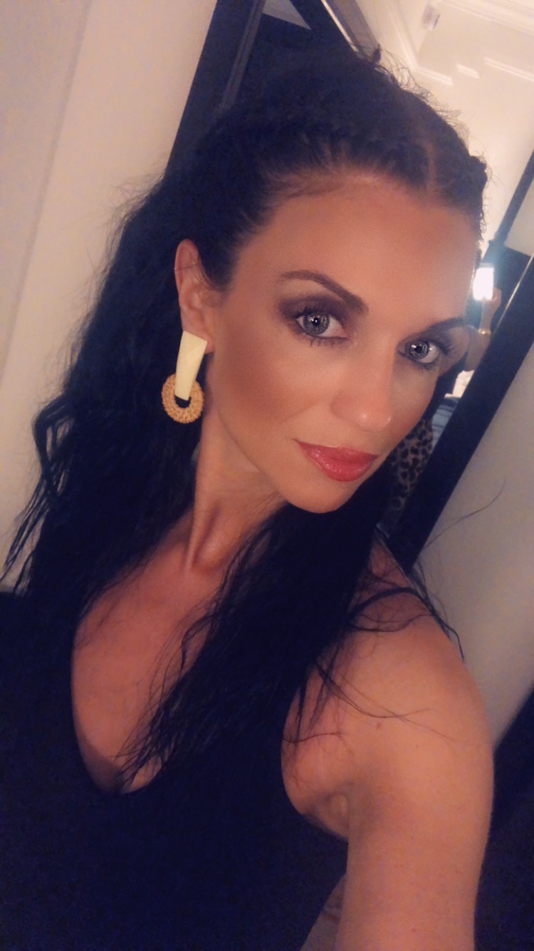 F69FCEA3-8EB5-4A4D-B8CE-23C3AEE3FD6A