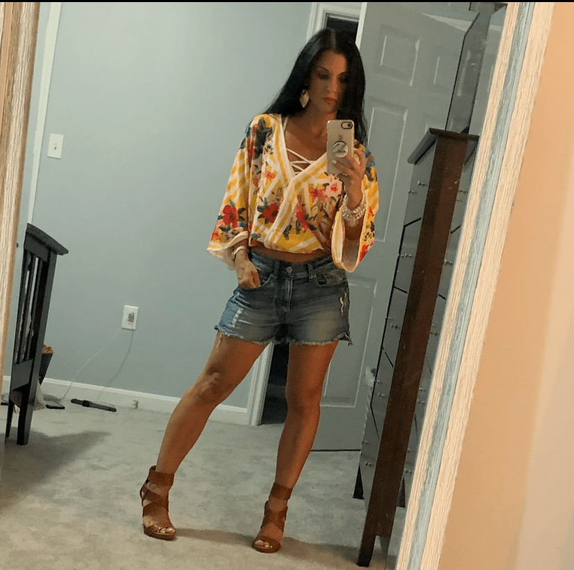 4E6E4D06-101C-4AFB-B121-E10E2F4935DF